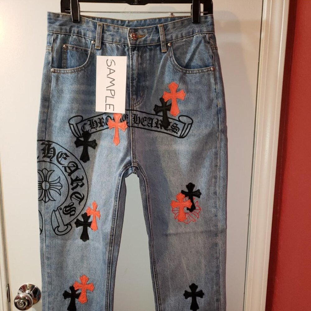 CHROME HEARTS JEANS MENS NEW BLUE DENIM SHOWROOM SAMPLE BLACK RED CROSS PATCH
